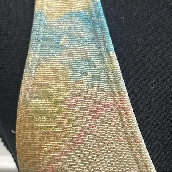 River Island Scoop Neck.  One-Piece Swimsuit in Light Pink - Picture 3 of 7